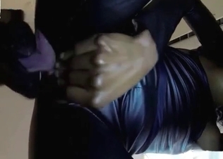 Zoo sex clip starring a Ebony lady